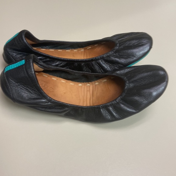 89. Tieks Ballerina Flats sz 7 - Picture 5 of 12